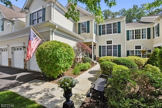 202 Farley Rd, Whitehouse Station, NJ 08889