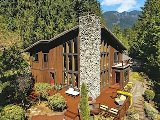 14710 Ley Rd, Gold Bar, WA 98251