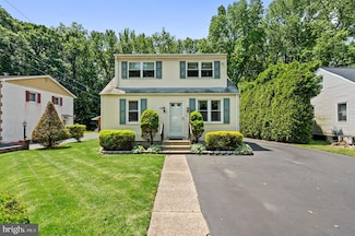 620 Durham Rd, Langhorne, PA 19047