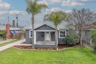 1576 N Carruth Ave, Fresno, CA 93728