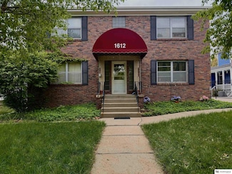 1612 S 32nd Ave, Omaha, NE 68105