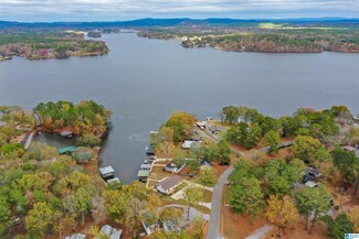 19031 River Dr, Shelby, AL 35143