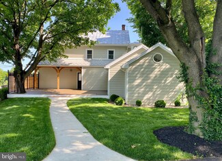 505 S Oak Grove Rd, Harrisburg, PA 17111