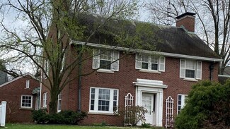 1206 S Fell Ave, Normal, IL 61761