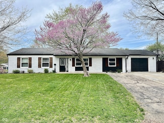 122 Southlane Dr, Whiteland, IN 46184
