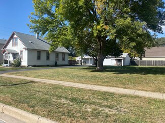 1316 8th Ave, Council Bluffs, IA 51501