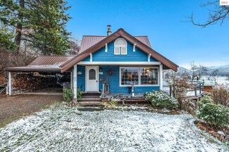 532 Aspen Ln, Hope, ID 83836