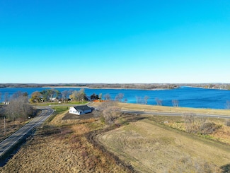 7551 Lake John Dr, Annandale, MN 55302