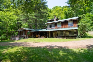 1413 Songbird Ln, Meadow Bridge, WV 25976