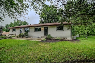 5716 Sauk Ln, Mc Farland, WI 53558