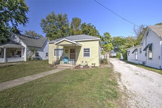 750 Elizabeth St Unit 1, Illiopolis, IL 62539