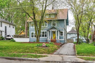 1126 36th St, Des Moines, IA 50311
