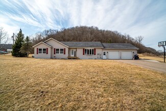 604 Wildcat Dr, Plum City, WI 54761