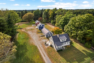 587 Taugwonk Rd, Stonington, CT 06378