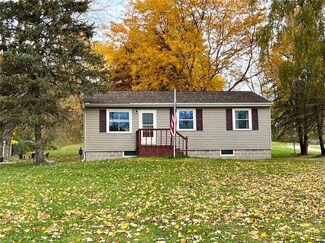 6788 Pine Ridge Rd, Auburn, NY 13021
