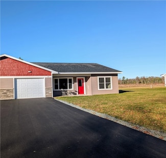 409 N Russell St, Grantsburg, WI 54840