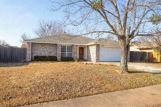 3920 S Redbud Ave, Broken Arrow, OK 74011