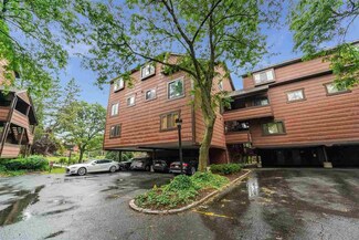 70 Harbor Key, Secaucus, NJ 07094