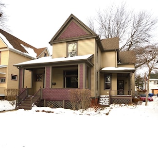 2626 Union St, Blue Island, IL 60406