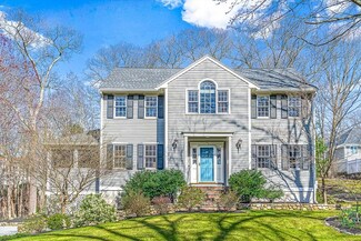 40 Wainwright Rd, Winchester, MA 01890