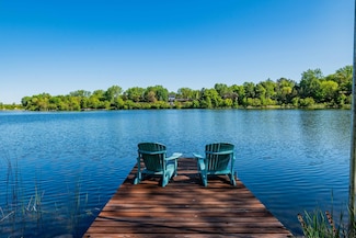 1322 Meadowlark Dr, Stillwater, MN 55082