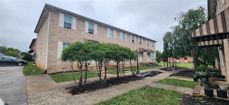 525 Lost Cir, Bowling Green, KY 42101