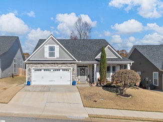 205 Loxley Dr, Simpsonville, SC 29680