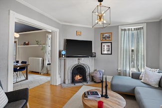 3146 S Kinnickinnic Ave, Milwaukee, WI 53207