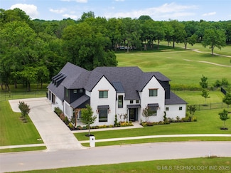7408 E College St, Broken Arrow, OK 74014