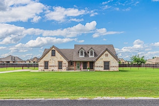 124 Williamsburg Ln, Springtown, TX 76082
