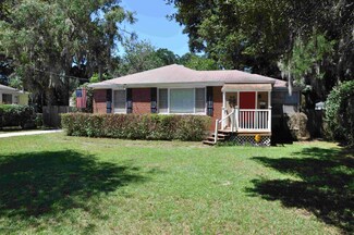 5653 Milmar Dr S, Jacksonville, FL 32207