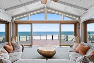 174 Dune Rd, Westhampton Beach, NY 11978