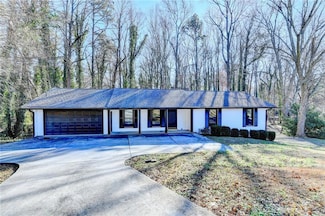 1900 Mornington Ln, Snellville, GA 30078