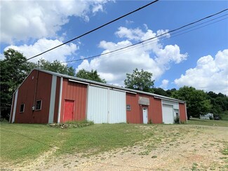 9312 Deacon Rd SW, Bowerston, OH 44695