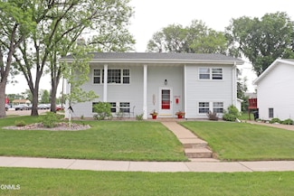 1915 N Bell St, Bismarck, ND 58501