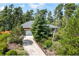 10190 Pine Ridge Dr, Manzanita, OR 97130