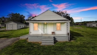 5144 Thornspring Rd, Pulaski, VA 24301