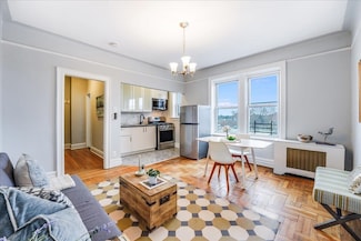 50 Reservoir Ave Unit 404, Jersey City, NJ 07307