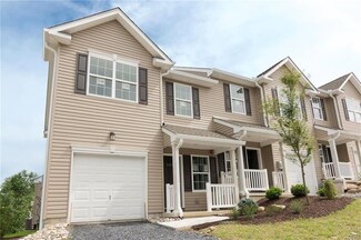 2269 Rising Hill Rd, Whitehall, PA 18052