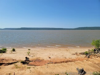 16 Dover Estates, Eufaula, OK 74820