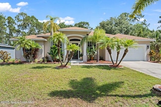 471 Hallmark St SE, Palm Bay, FL 32909