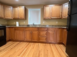 31 N Central St Unit 1, Peabody, MA 01960