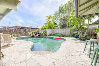 337 N Kainalu Dr, Kailua, HI 96734