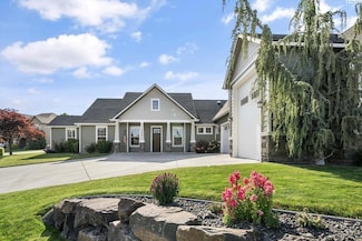 3665 Nottingham Dr, Richland, WA 99352