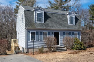 270 Acropolis Rd, Lowell, MA 01854