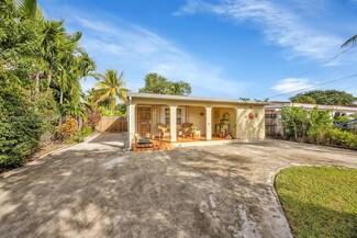 6365 SW 33rd St, Miami, FL 33155