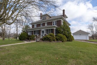 203 N Benton St, Goodland, IN 47948