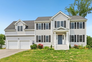 84 Murray Cir, Stoughton, MA 02072