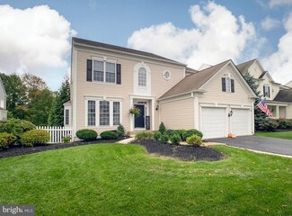 227 Liberty Trail Ct W, Fountainville, PA 18923