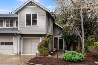 18 Ryan Ct, Stanford, CA 94305
